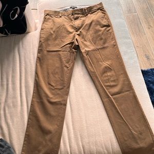 Banana Republic Fulton Chino